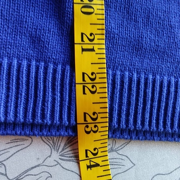 KAREN SCOTT V-neck Sweater - Picture 10 of 11